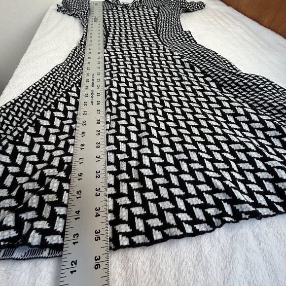 Kenzo Paris Womens Black & White Geometric Knit Dress Medium Short Sleeve Casual - Picture 9 of 9